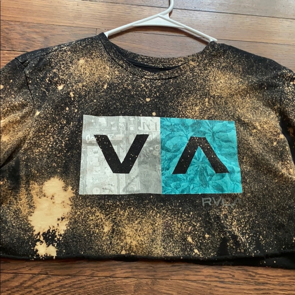 bleached croped t-shirt